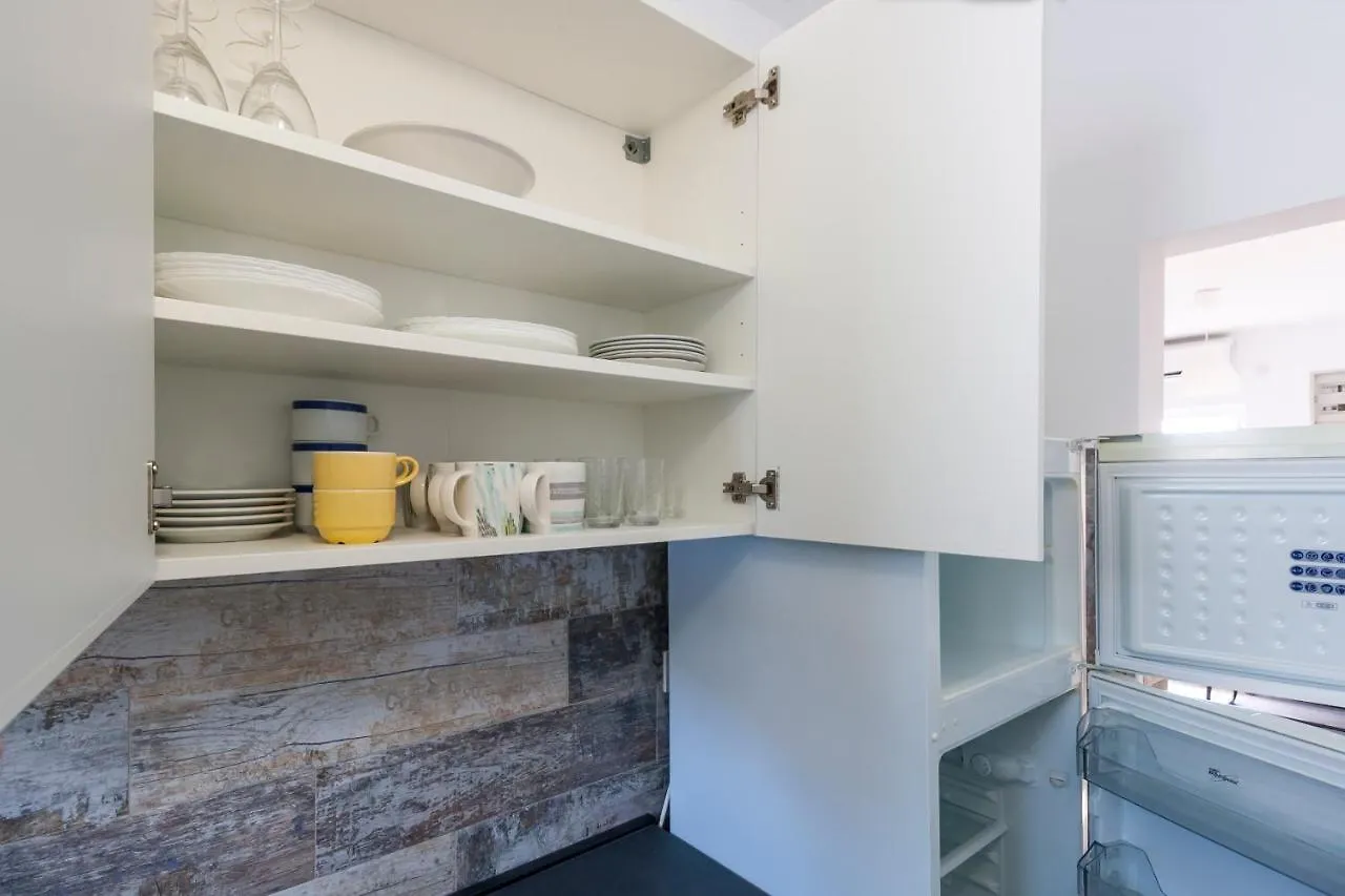 Apartments & Rooms Strcic Krk كرك بيت ضيافة