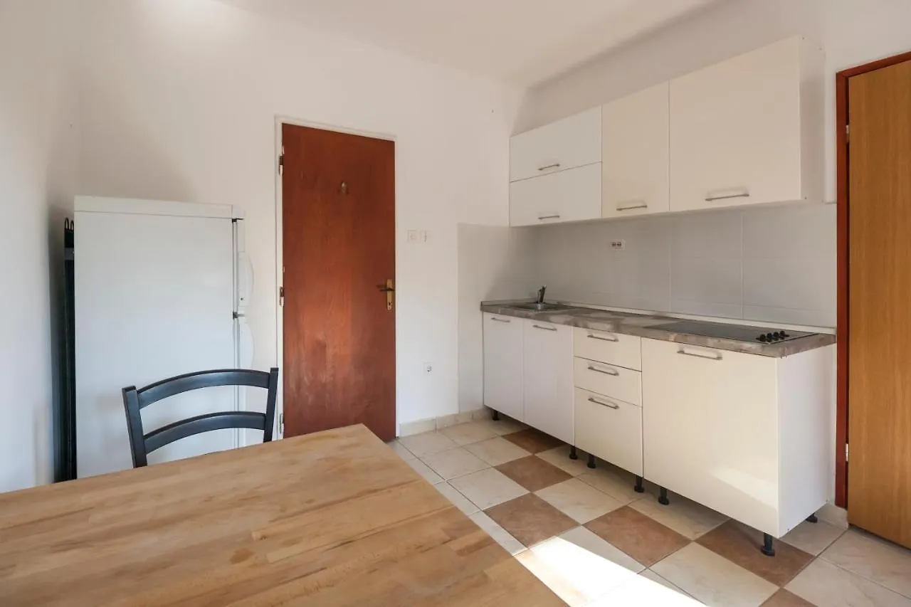 Apartments & Rooms Strcic Krk كرك 3*,  كرواتيا