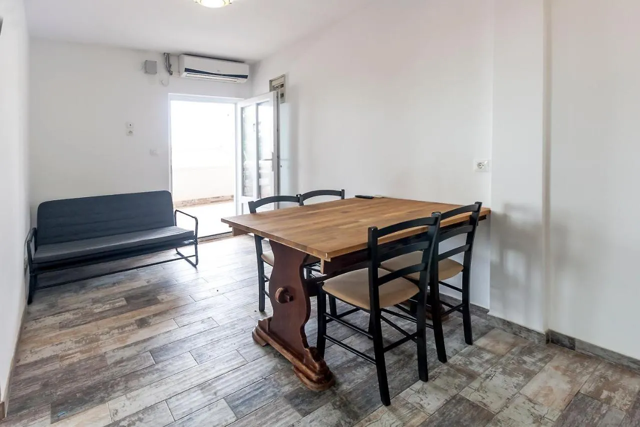 Apartments & Rooms Strcic Krk كرك